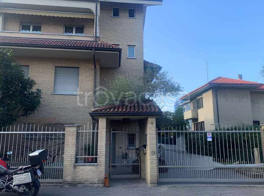 appartamento in vendita a Limbiate