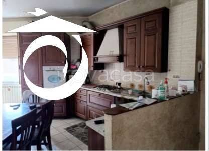 appartamento in vendita a Limbiate