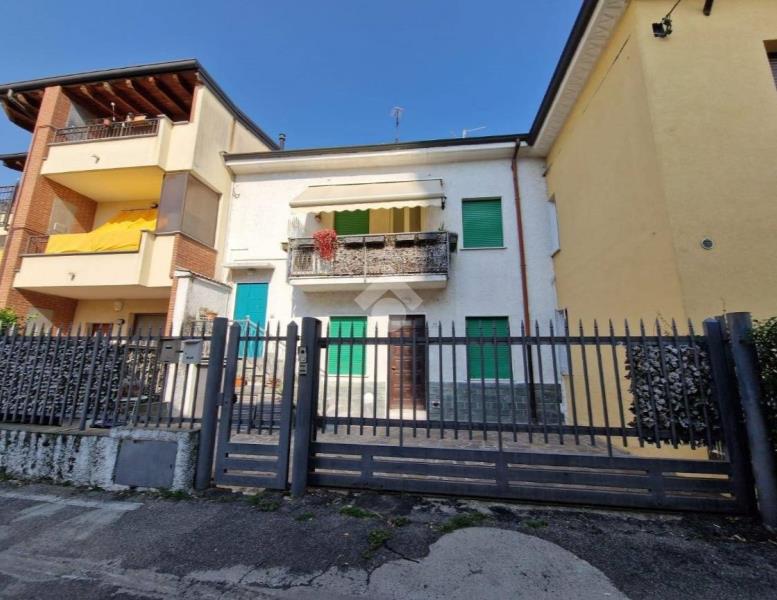 appartamento in vendita a Limbiate