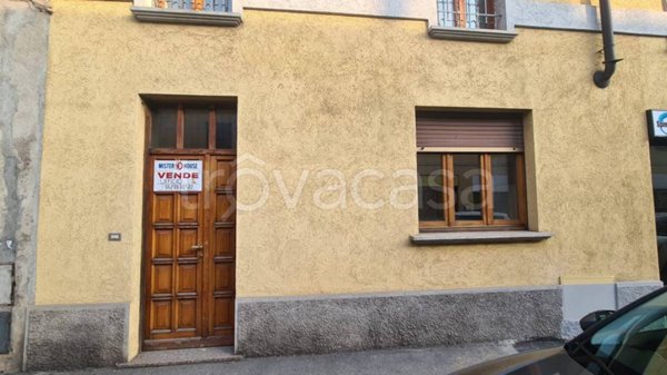 ufficio in vendita a Limbiate