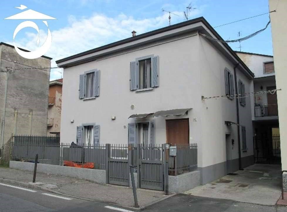 appartamento in vendita a Limbiate