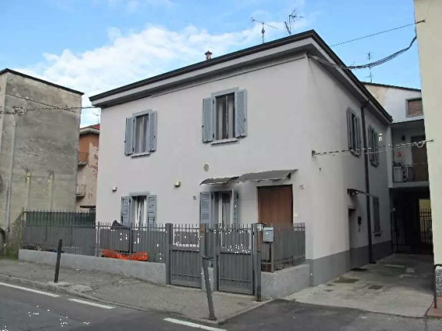 appartamento in vendita a Limbiate