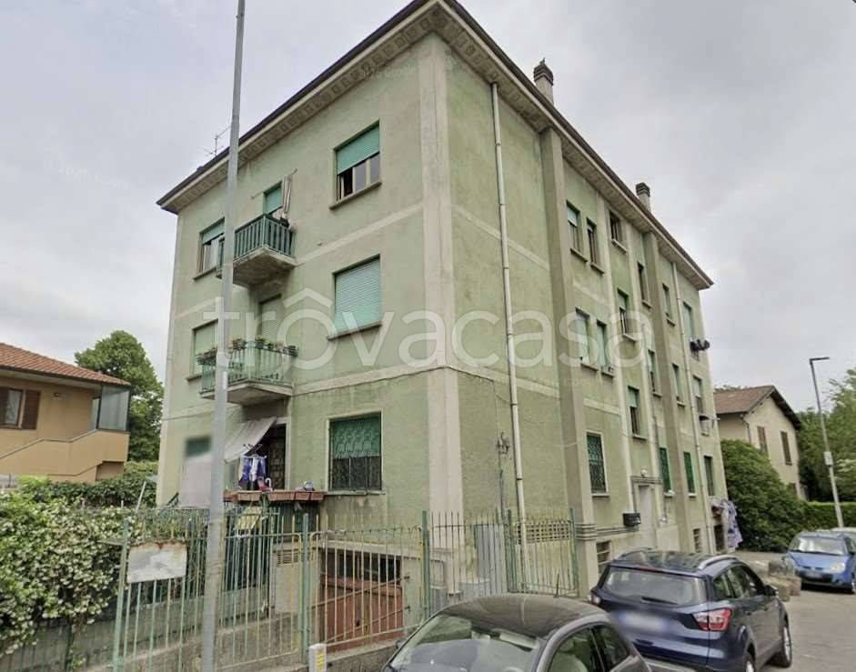 appartamento in vendita a Limbiate