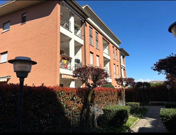 appartamento in vendita a Limbiate