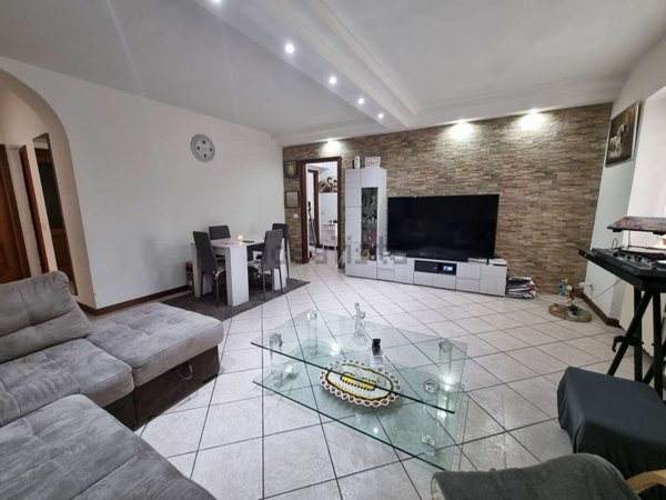 appartamento in vendita a Limbiate