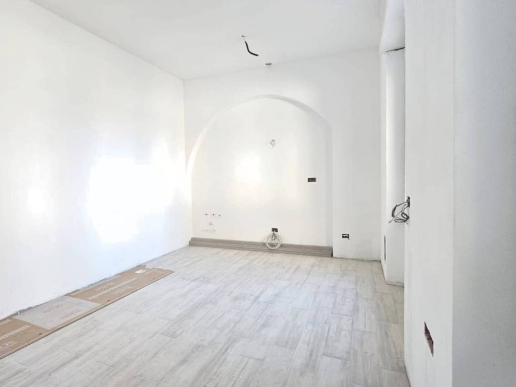 appartamento in vendita a Limbiate in zona Villaggio dei Giovi