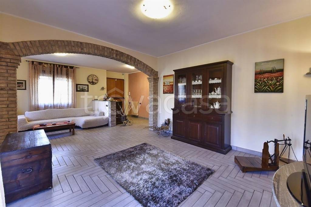 casa indipendente in vendita a Limbiate