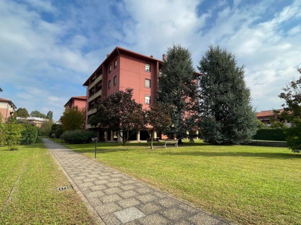 appartamento in vendita a Limbiate