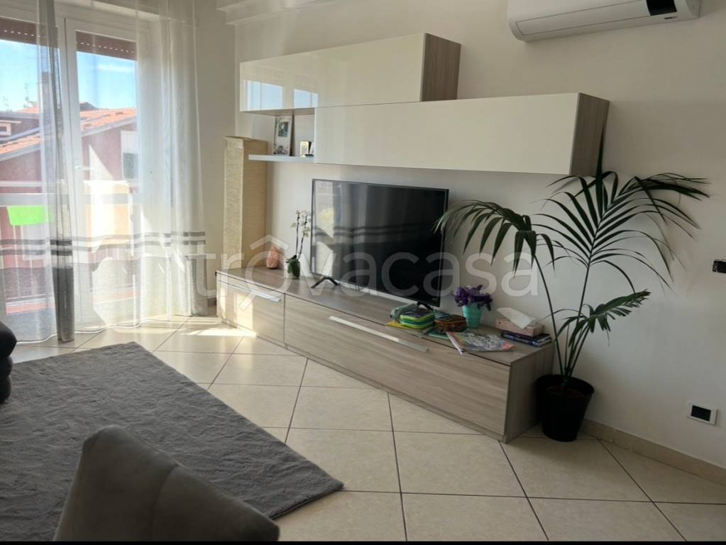 appartamento in vendita a Limbiate