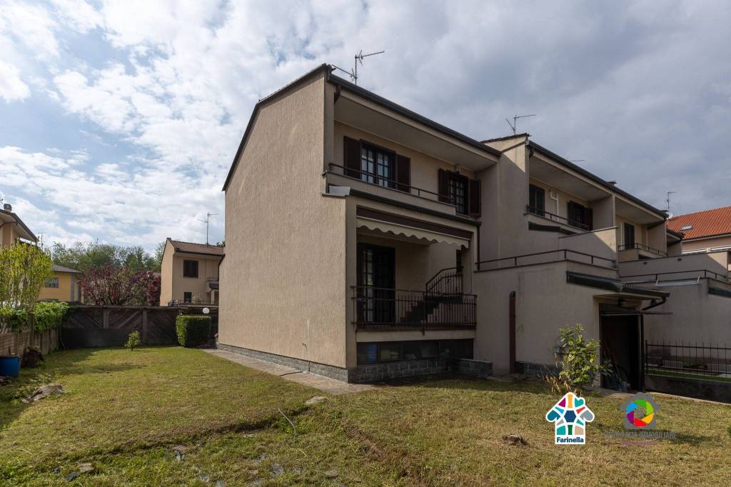 casa indipendente in vendita a Limbiate