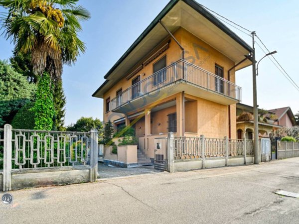 casa indipendente in vendita a Limbiate