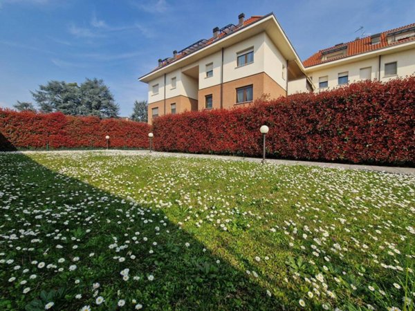 appartamento in vendita a Limbiate