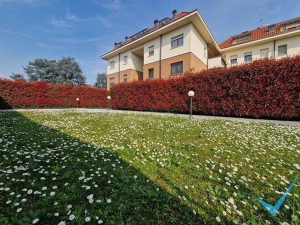 appartamento in vendita a Limbiate