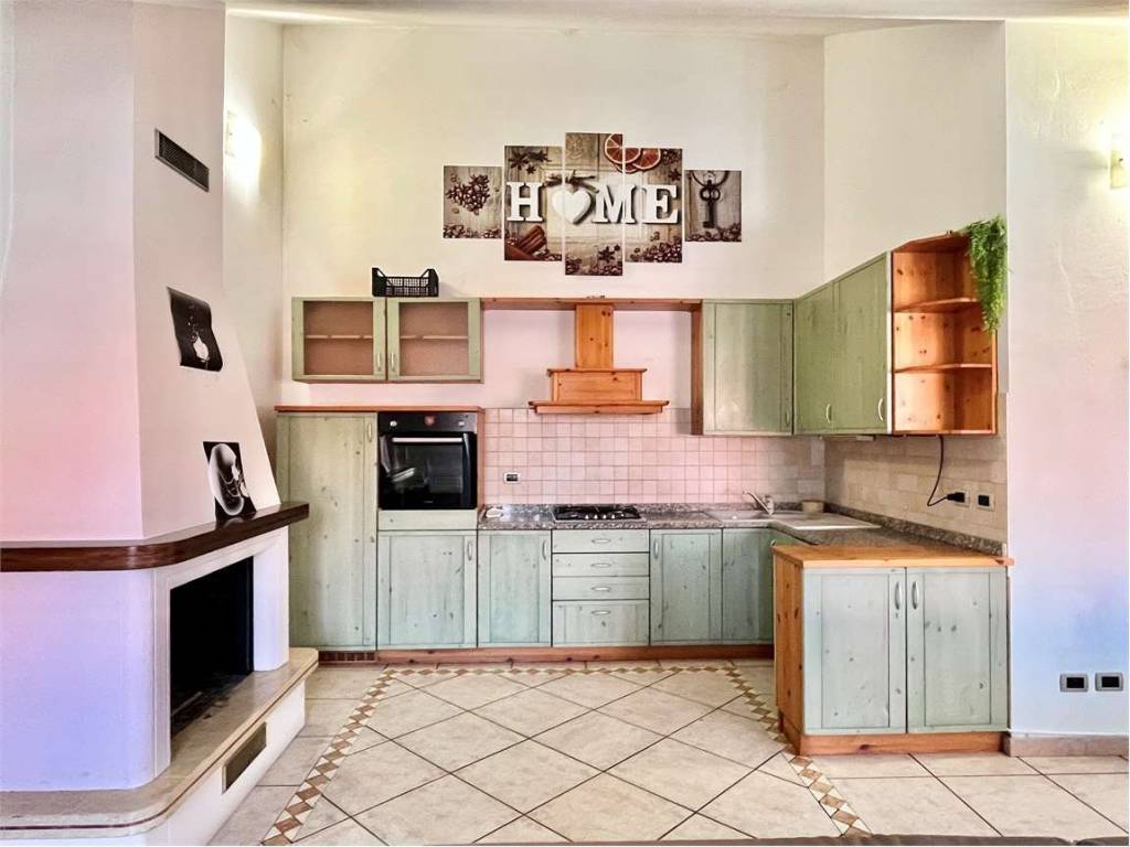 appartamento in vendita a Limbiate