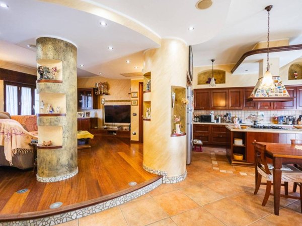 casa indipendente in vendita a Limbiate