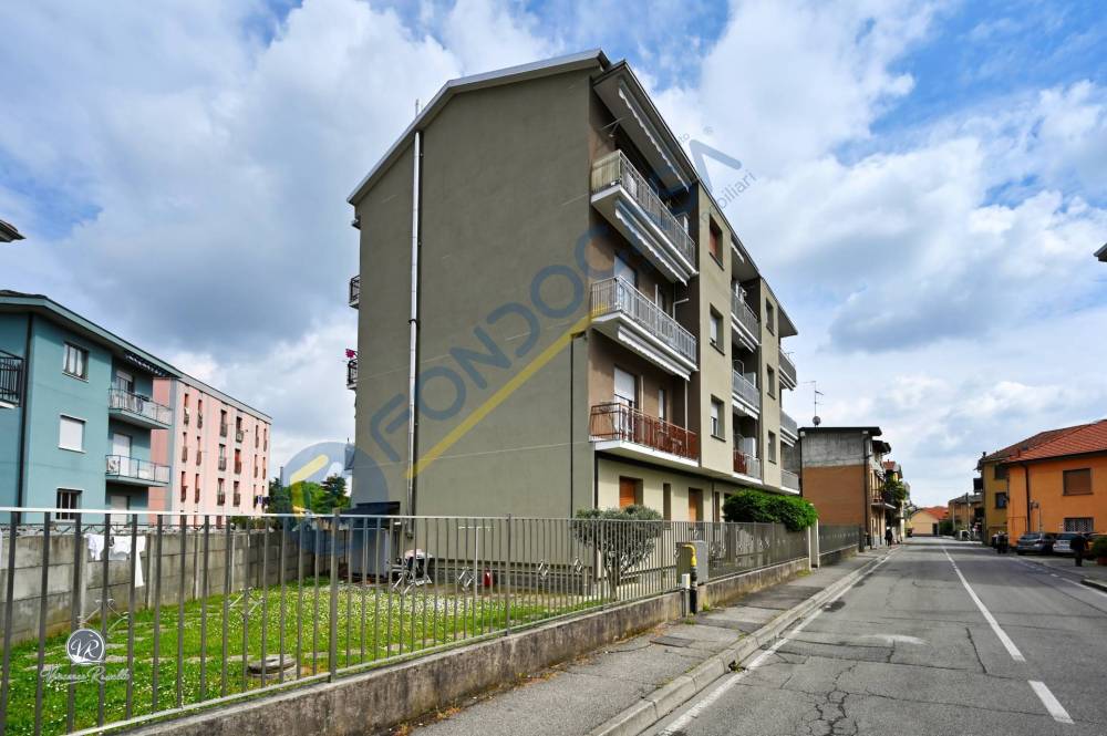 appartamento in vendita a Limbiate