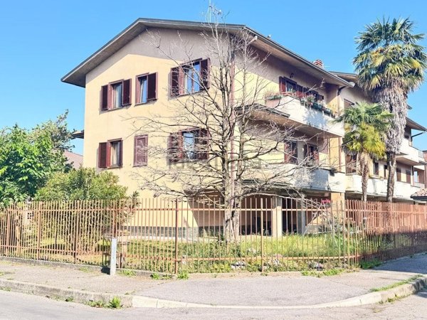 appartamento in vendita a Limbiate