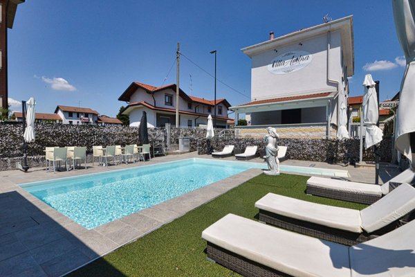 casa indipendente in vendita a Limbiate