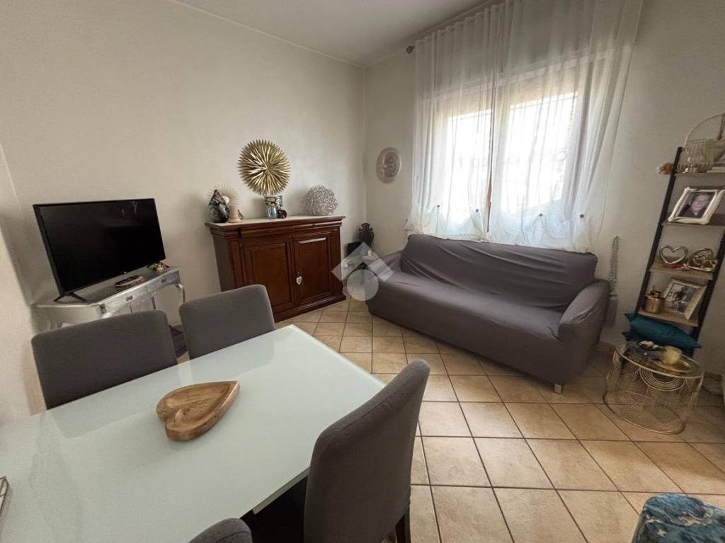 appartamento in vendita a Limbiate