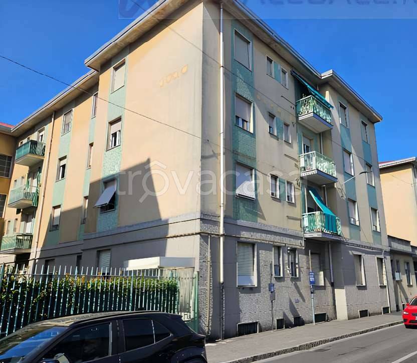 appartamento in vendita a Limbiate