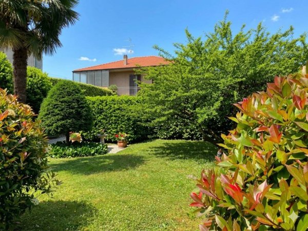 casa indipendente in vendita a Limbiate