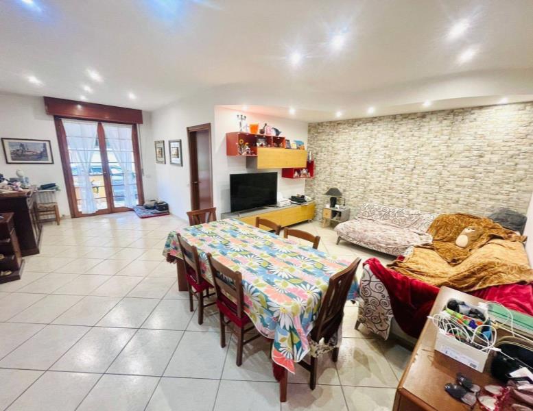 casa indipendente in vendita a Limbiate