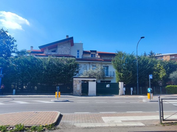 appartamento in vendita a Limbiate