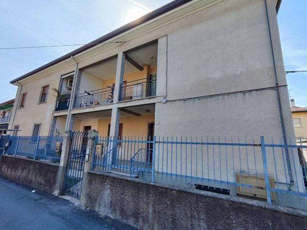 appartamento in vendita a Limbiate