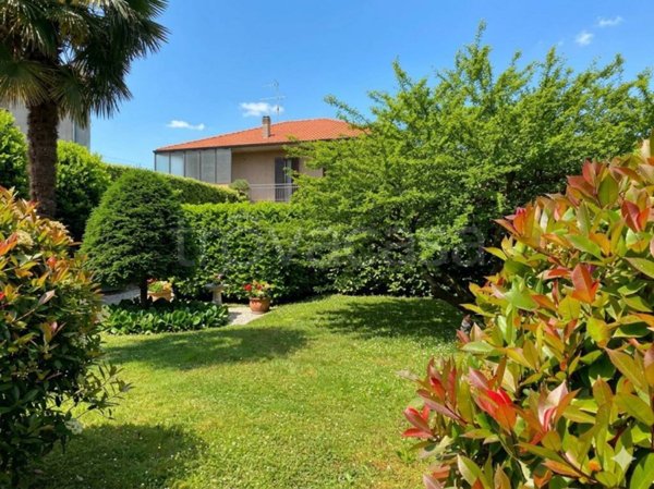 casa indipendente in vendita a Limbiate