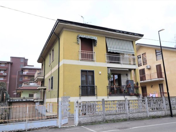 appartamento in vendita a Limbiate