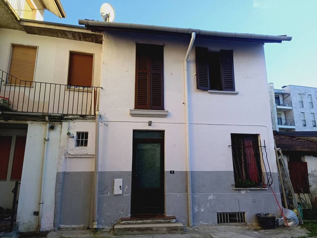 appartamento in vendita a Limbiate