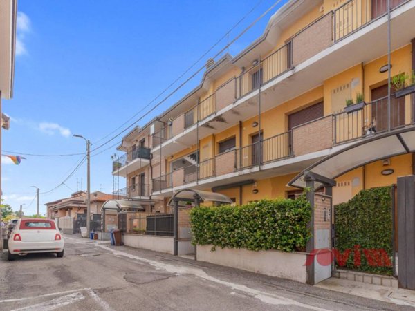 appartamento in vendita a Limbiate