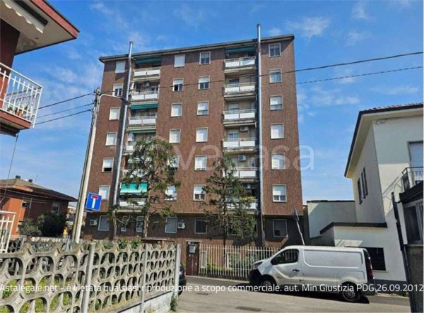 appartamento in vendita a Limbiate