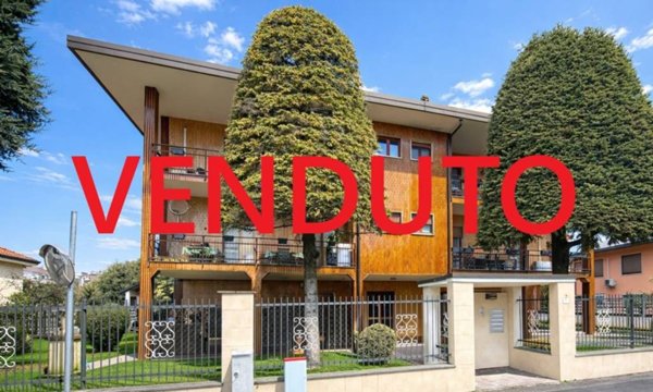 appartamento in vendita a Limbiate