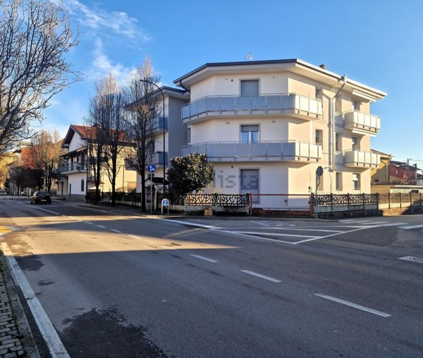 appartamento in vendita a Limbiate
