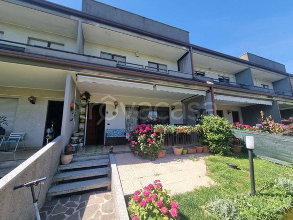 casa indipendente in vendita a Limbiate