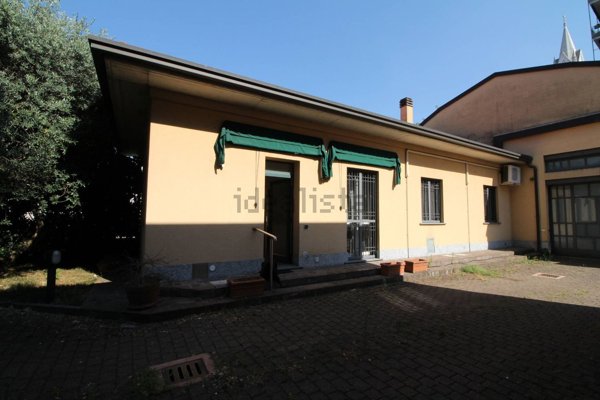 appartamento in vendita a Limbiate in zona Villaggio dei Giovi