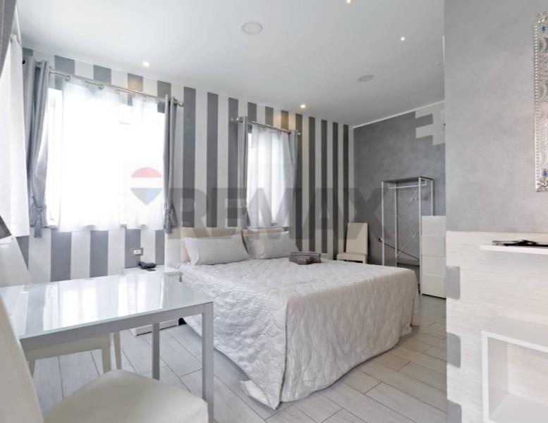 casa indipendente in vendita a Limbiate in zona Villaggio dei Giovi