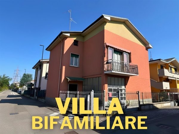 casa indipendente in vendita a Limbiate