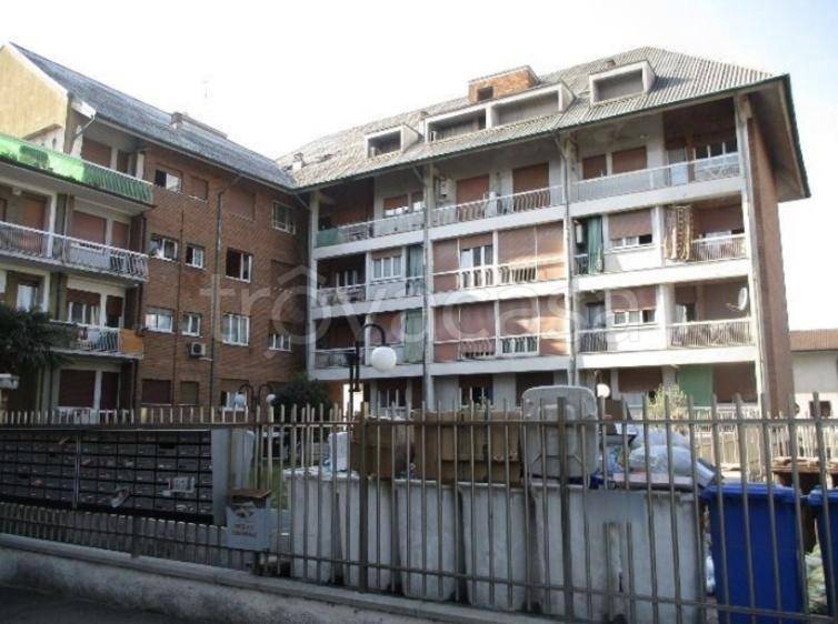 appartamento in vendita a Limbiate