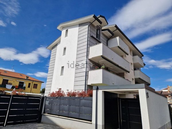appartamento in vendita a Limbiate