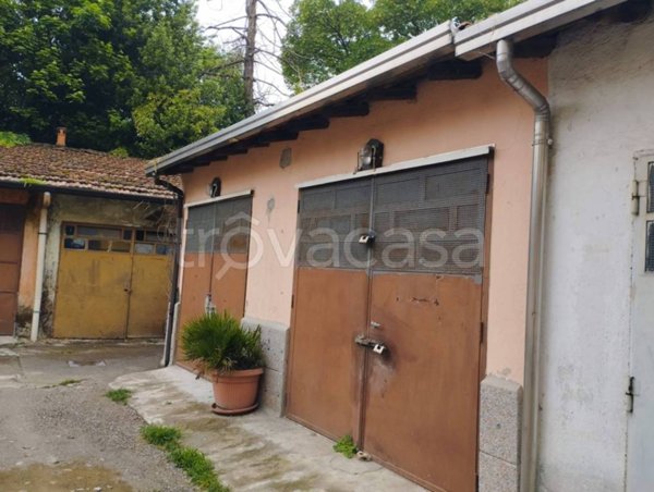 ufficio in vendita a Limbiate in zona Villaggio dei Giovi