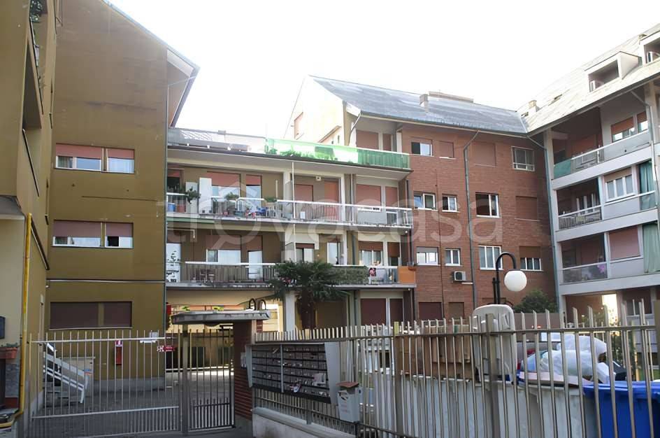 appartamento in vendita a Limbiate