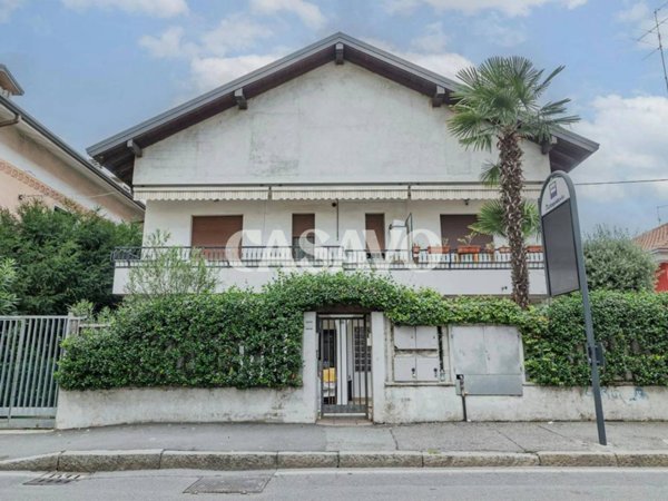 appartamento in vendita a Limbiate
