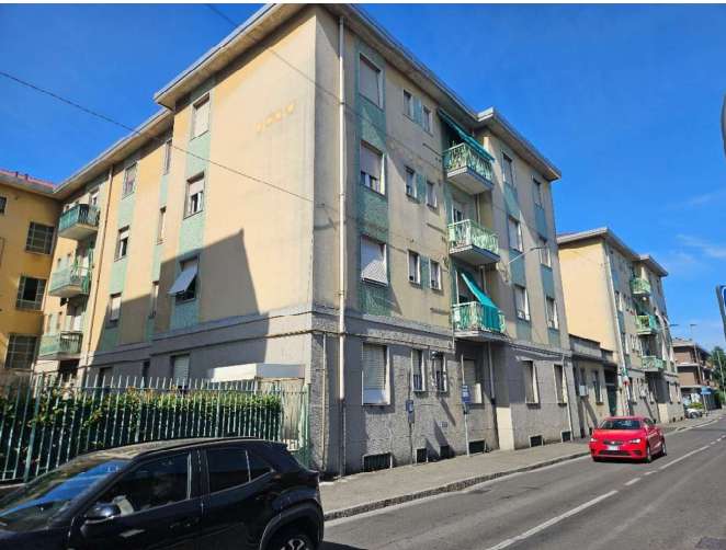 appartamento in vendita a Limbiate in zona Villaggio dei Giovi