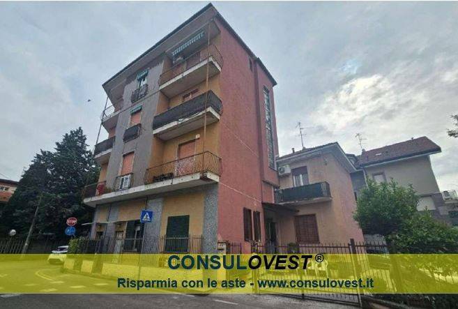 appartamento in vendita a Limbiate