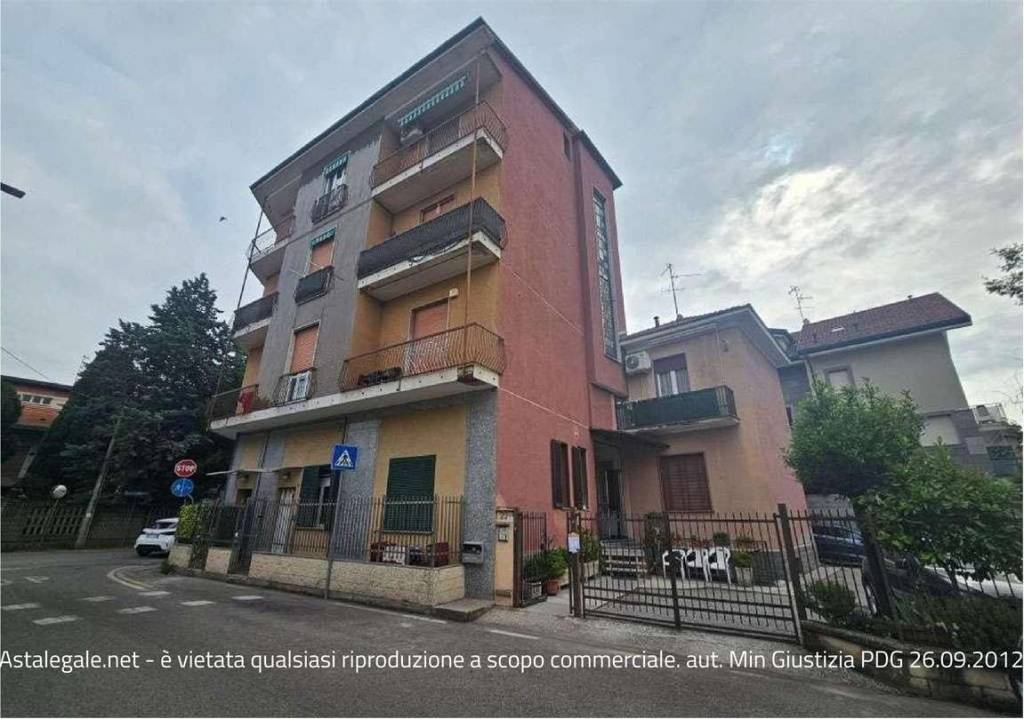 appartamento in vendita a Limbiate