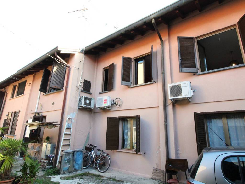 appartamento in vendita a Limbiate