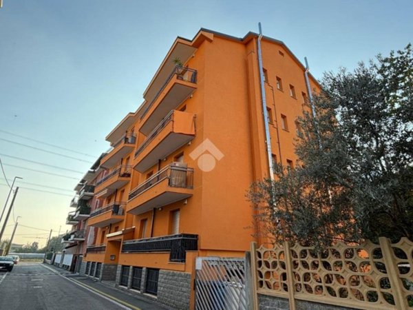 appartamento in vendita a Limbiate in zona Villaggio dei Giovi