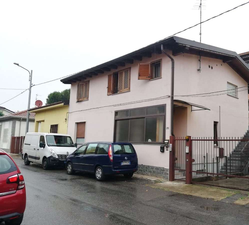 casa indipendente in vendita a Lissone in zona Santa Margherita